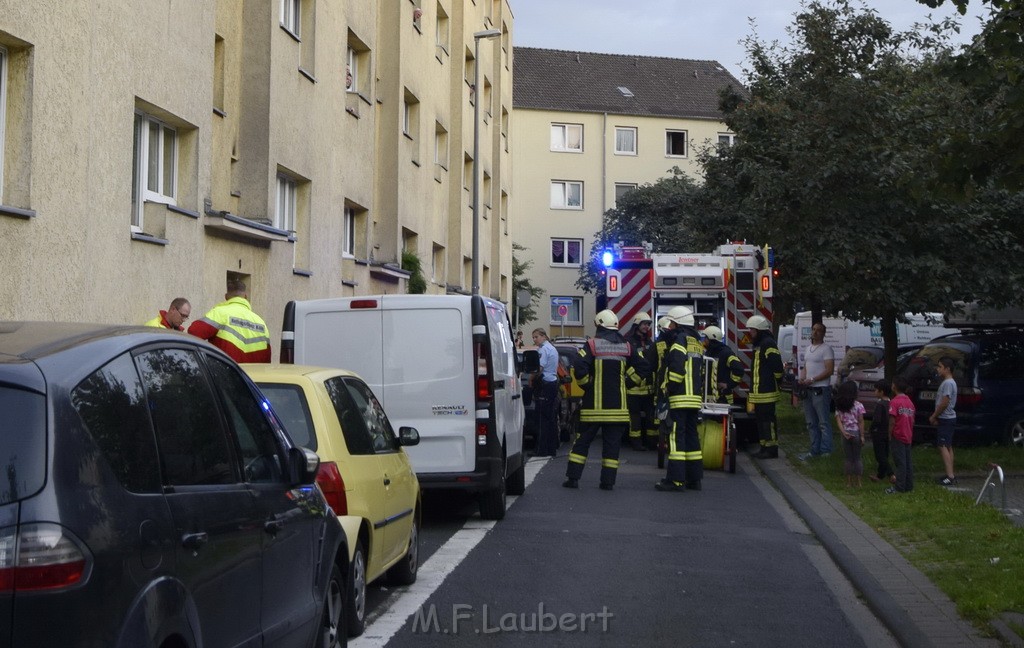 Feuer 1 Koeln Vingst Bambergerstr P06.JPG - Miklos Laubert